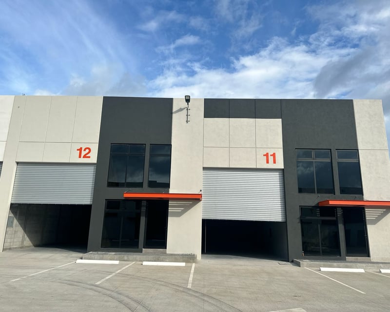 ALQUILER DE OFIBODEGA PARA ESTRENAR - EMPRESARIAL CHIMALTENANGO