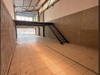 Local comercial en renta · Calzada Roosevelt · Zona 11 - Image 4