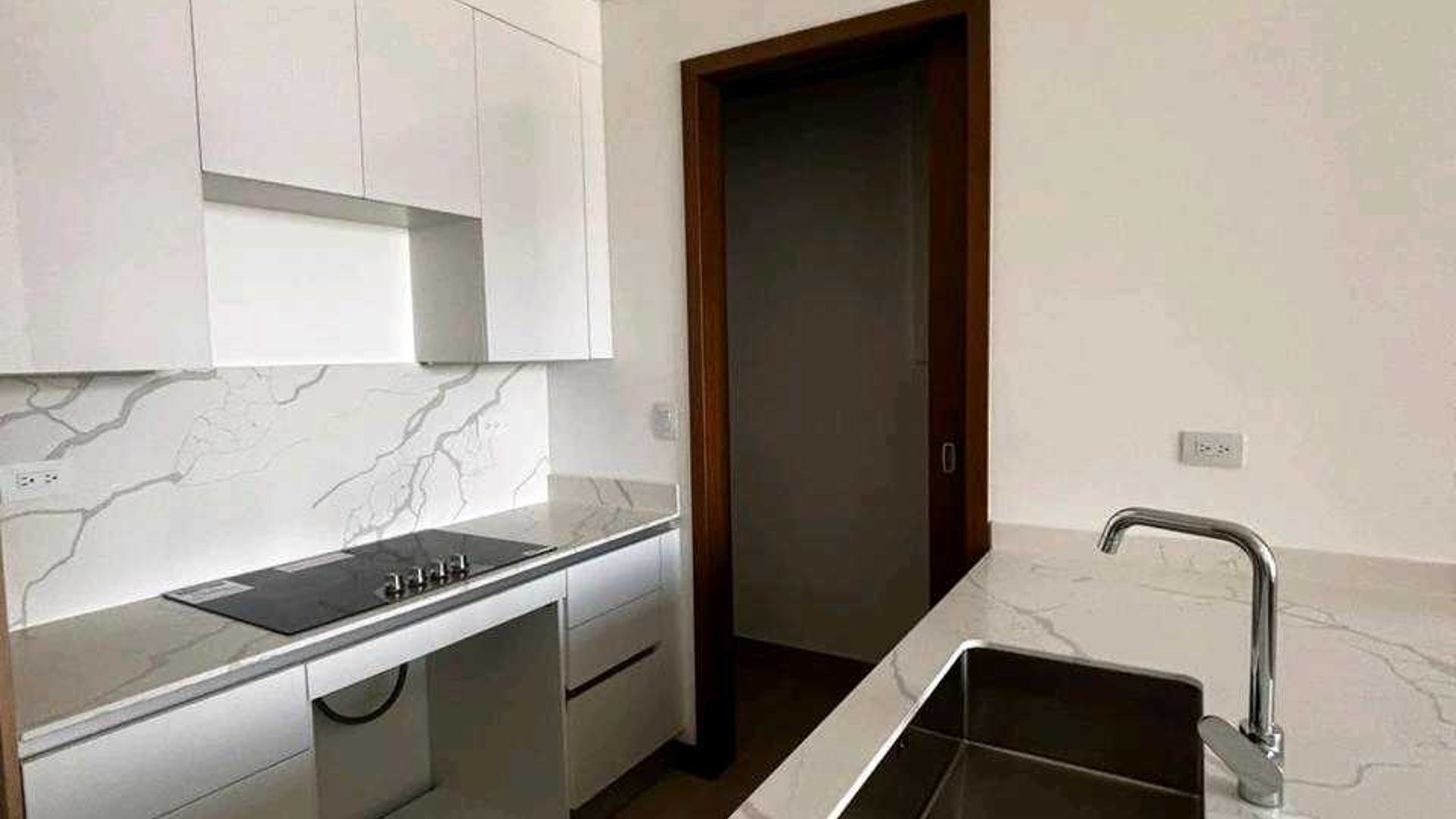 APARTAMENTO EN ALQUILER ???? Edificio Ferre Diez, Zona 10 - Miniatura 4