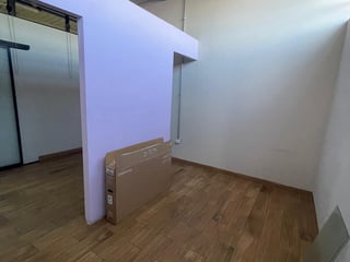Local Amplio en Renta para Servicios Profesionales VN - 4