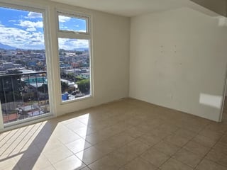 📍 APARTAMENTO EN VENTA – 2 HAB + BALCÓN FRANCÉS | ALTURA 3 | ZONA 3 - 5