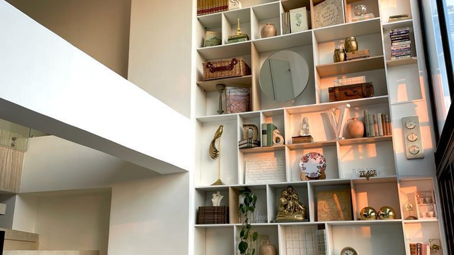 LOFT EN RENTA O VENTA EN EDIFICIO AOKI, ZONA 14