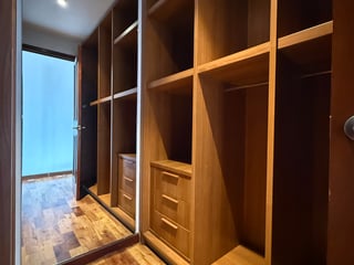 Apartamento de 362 m2 habitables en Venta en TIffany zona 10. - 4