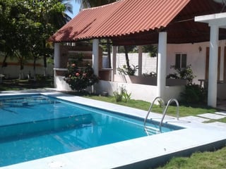 CASA A 50M DE LA PLAYA RAMA BLANCA SIPACATE ESCUINTLA - 2