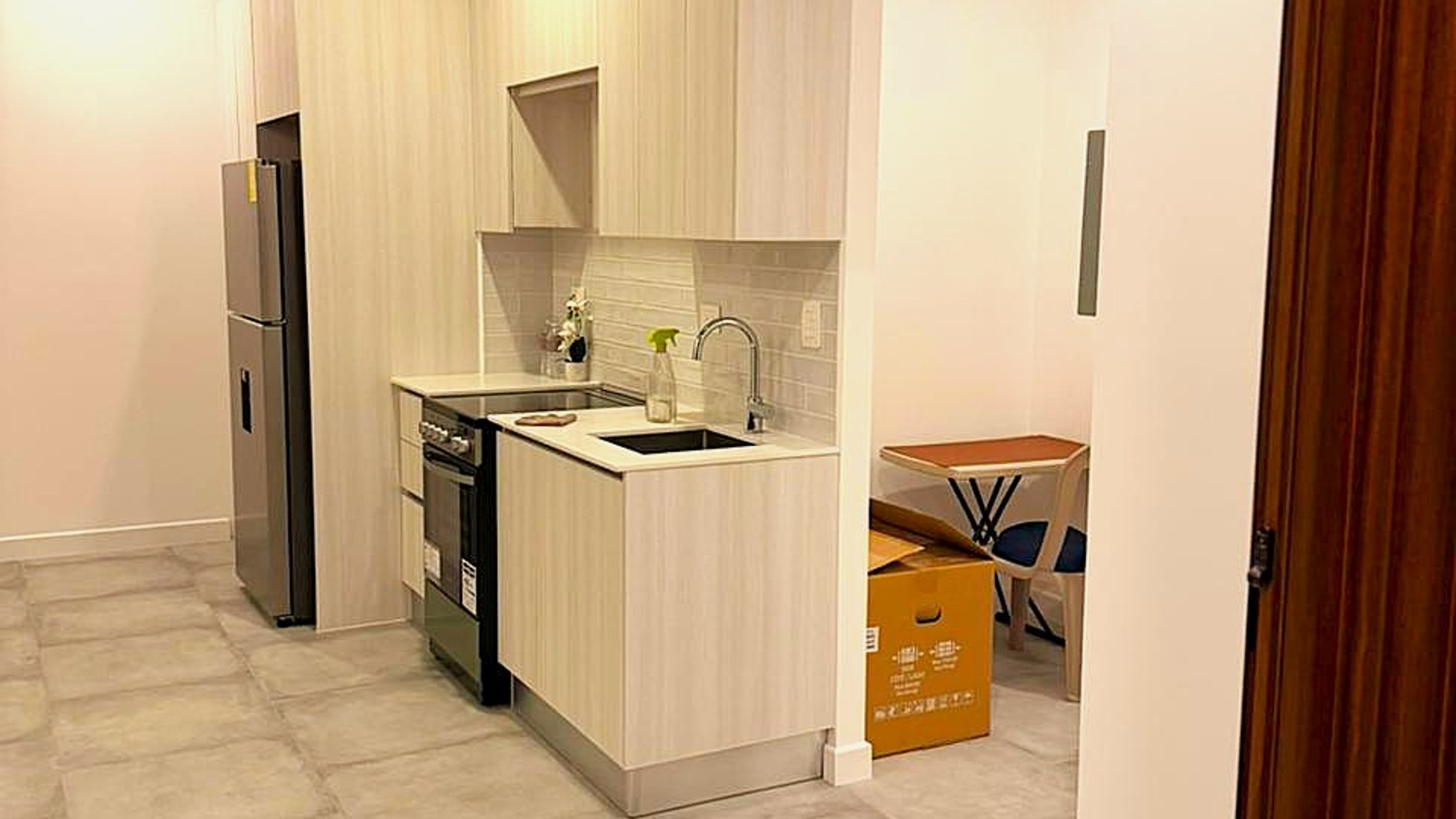 Apartamento 1 Hab. en Renta - Zona 16, Ciudad de Guatemala - Miniatura 3