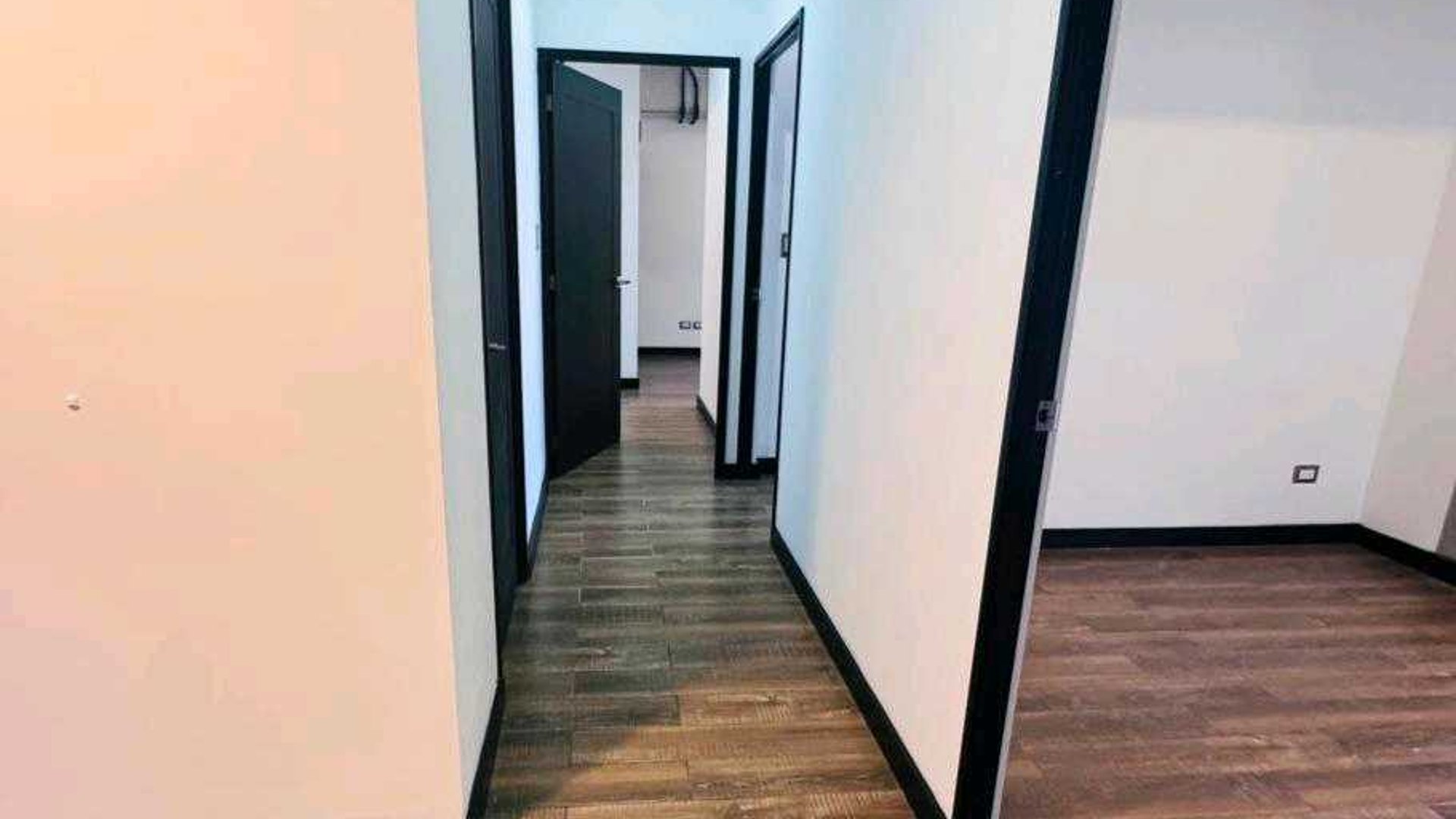 APARTAMENTO EN VENTA???? Edificio Zoe, Zona 14, La Villa - Miniatura 4