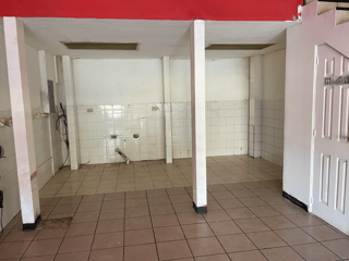 Local en Venta para Inversión / Plaza Atanasio, zona 12 - 5
