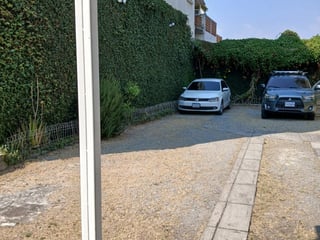 Torre de apartamentos de 3 niveles 2 por nivel, parqueo - 3