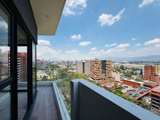 VENTA DE HERMOSO APARTAMENTO - PARQUE 14, ZONA 14 - 5