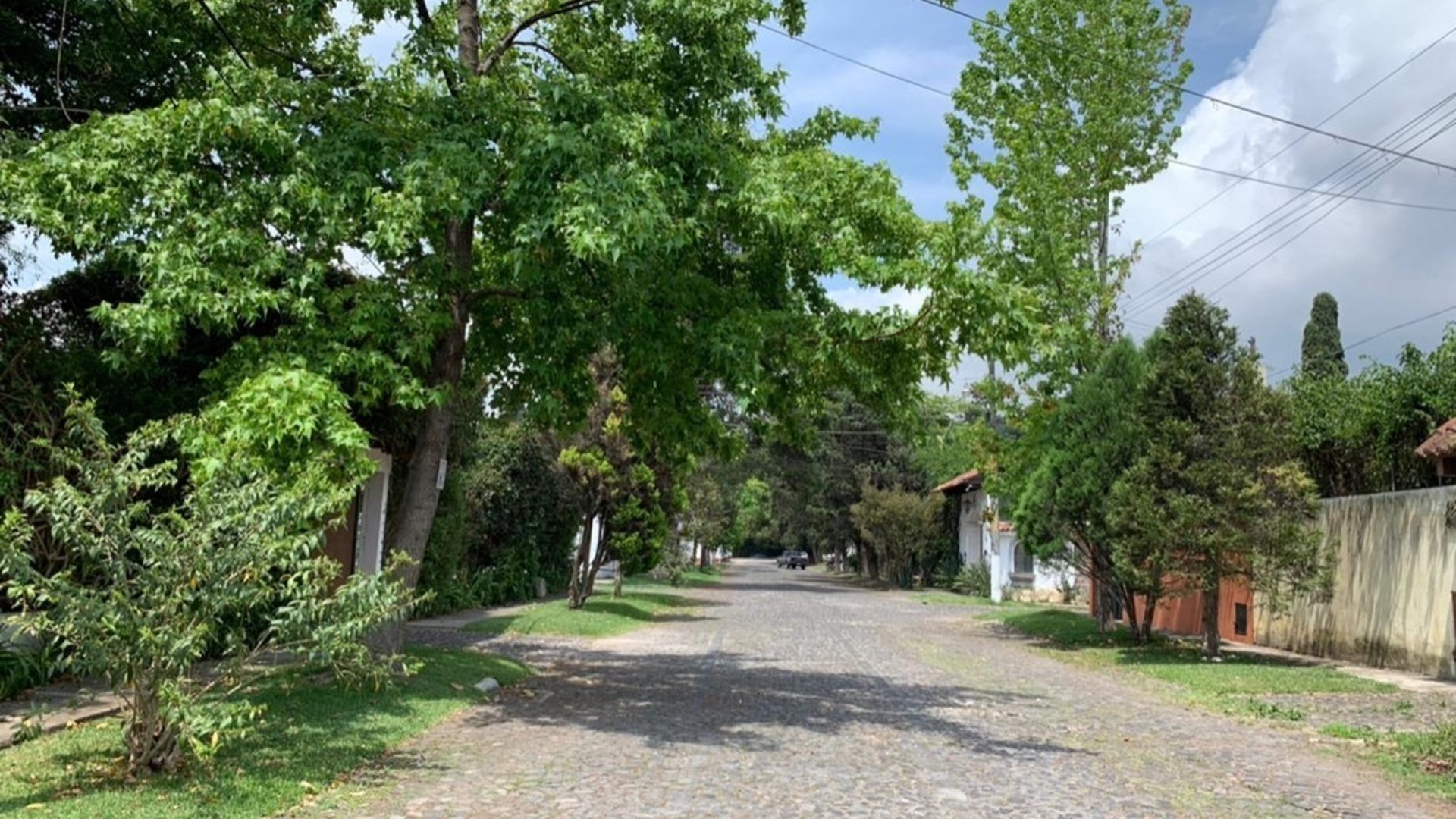 CASA VILLA CHATEU EN VENTA ANTIGUA GUATEMALA