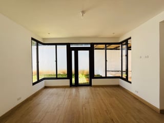 VENTA DE HERMOSAS CASAS - ARRAZOLA 1, KM 17.5 CES - 4
