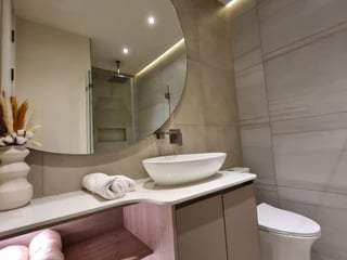 EN PLANOS Venta Apartamento en Zona 15 Vista Hermosa 2 - Image 7