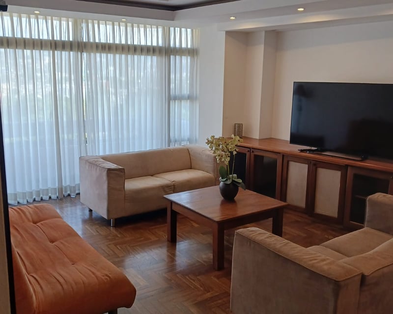 Vendo Apartamento en nivel alto zona 14