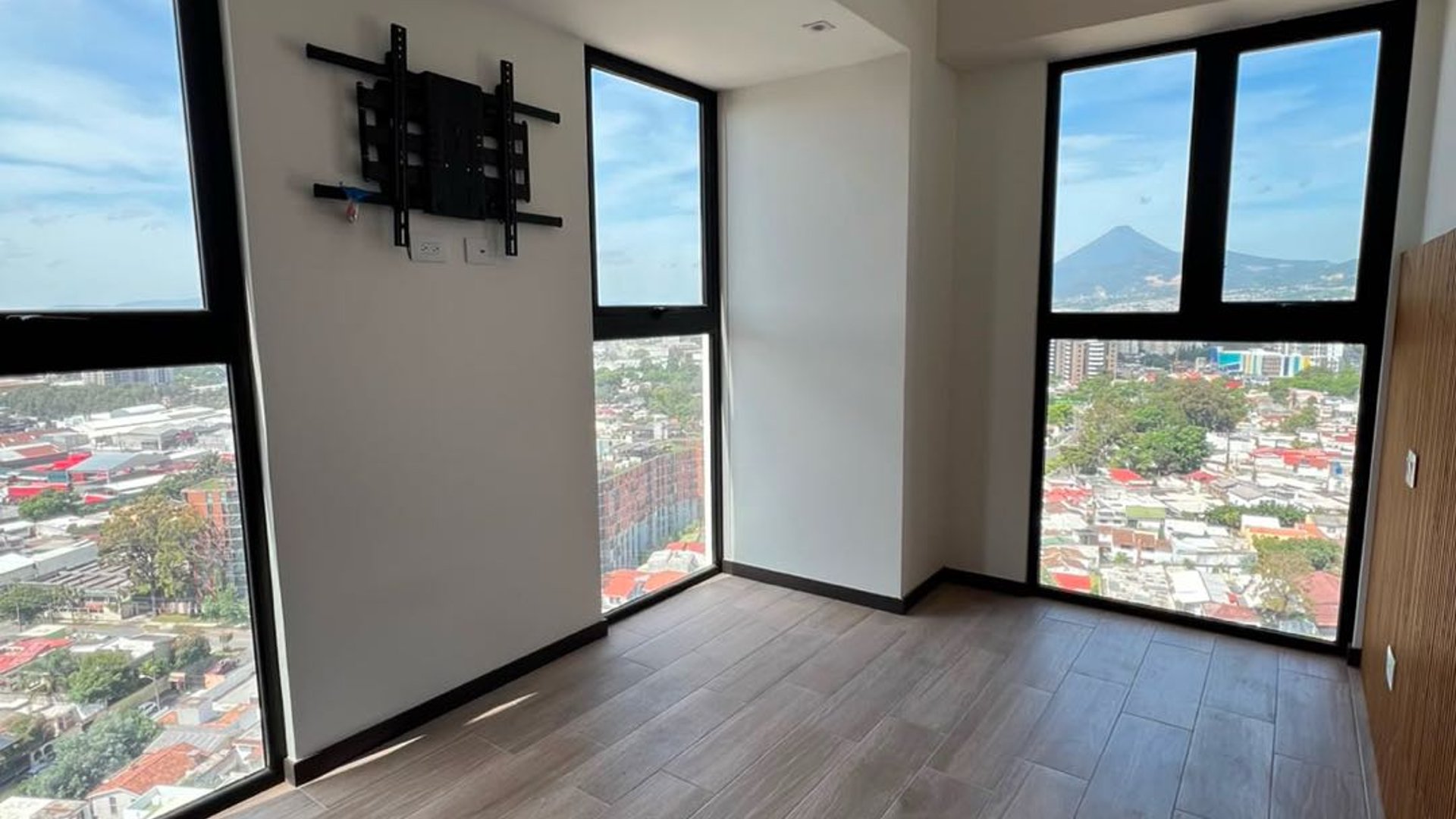Alquiler de lindo apartamento en zona 11 - Miniatura 11