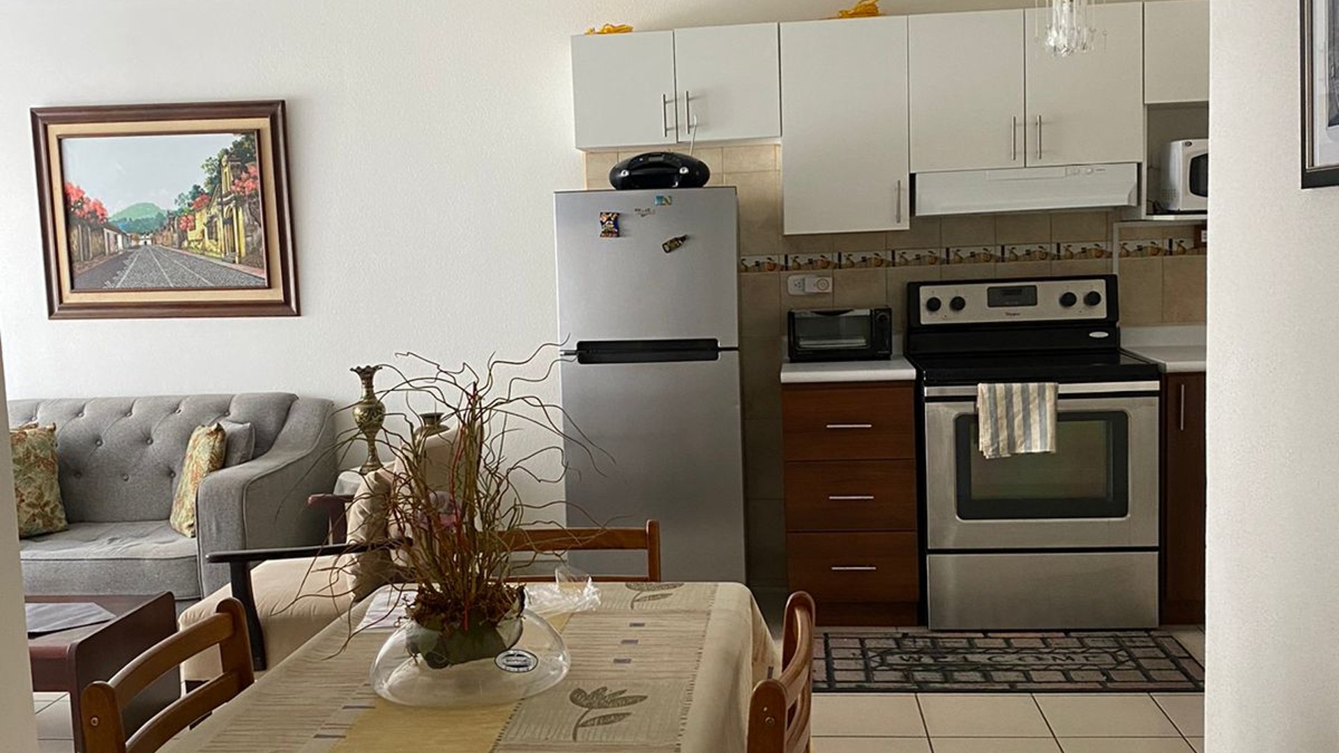 Apartamento en Renta y Venta en Edificio Atzul, zona 21 