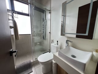 Venta de Hermoso y Amplio Apartamento - Zen Cayalá, Zona 16 - Image 10