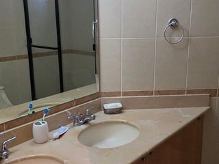 APARTAMENTO EN ALQUILER EN ZONA 14 - 3