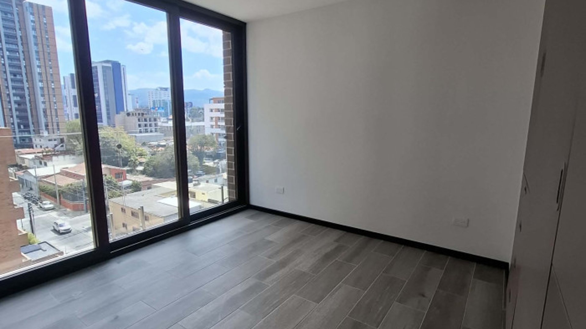 Apartamento Nuevo en Renta en Biko Zona 10 - Miniatura 2