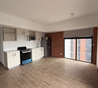 Apartamento en Alquiler Edificio Modra, zona 4 