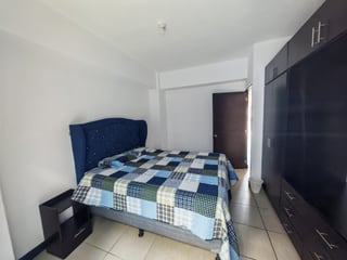 Apartamento en venta, en Zona 16 - Image 1