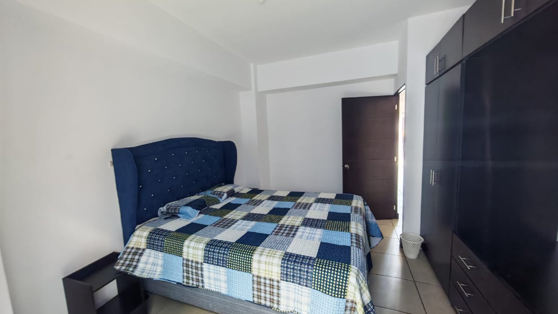 Apartamento en venta, en Zona 16