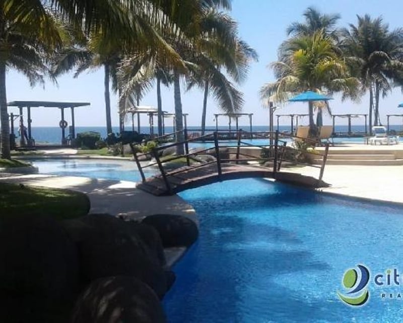 Villa los Cabos Monterrico apartamento en venta