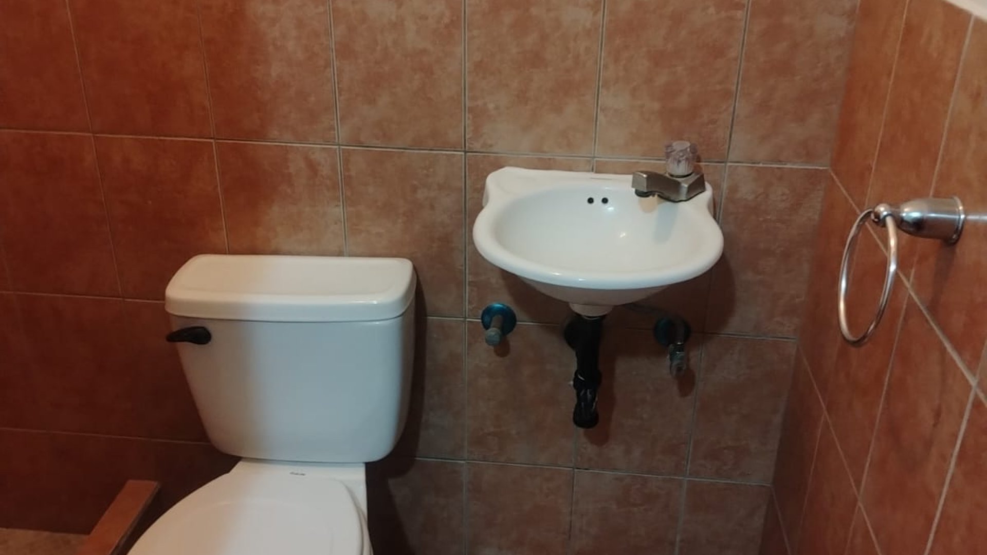 APARTAMENTO  EN VENTA ZONA 11, LAS GEMAS - Miniatura 2