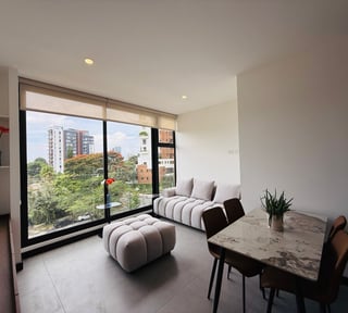 VENTA DE CÉNTRICO APARTAMENTO - ARLES, ZONA 15