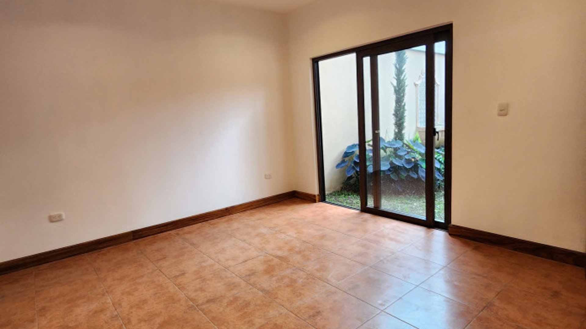 Exclusiva Casa esquina en Venta en La Antigua Guatemala - Miniatura 18