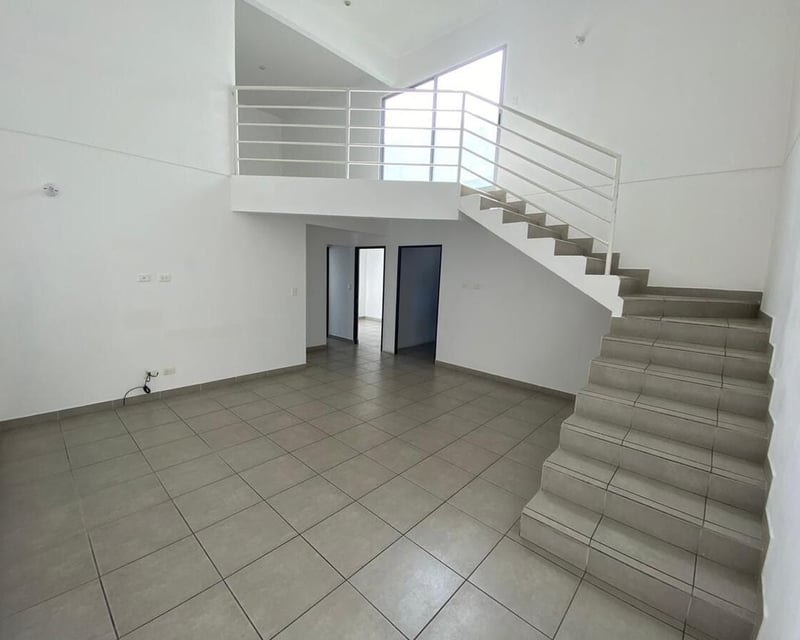 Apartamento en Venta – Zona 15, Área Hospital El Pilar