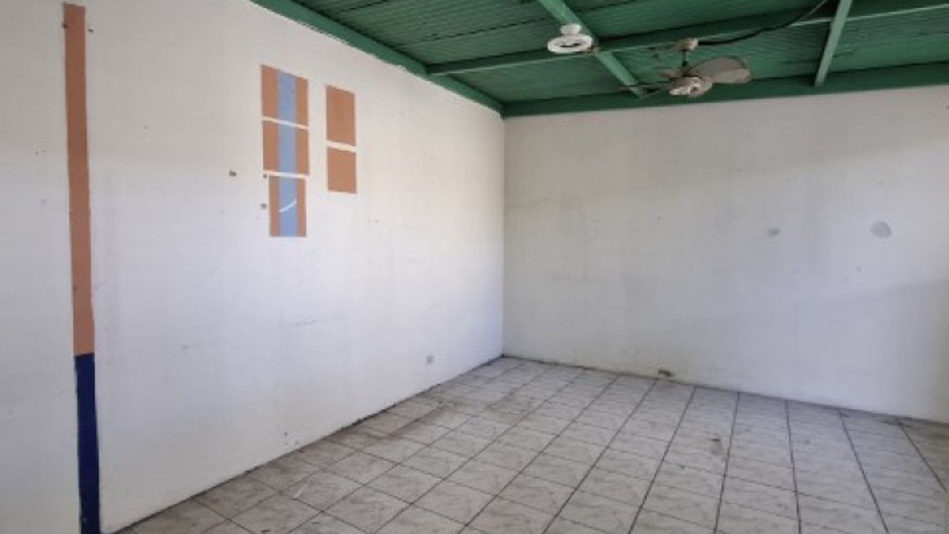 Ofi-Bodega en Venta San Cristóbal Zona 8 de Mixco - Miniatura 10