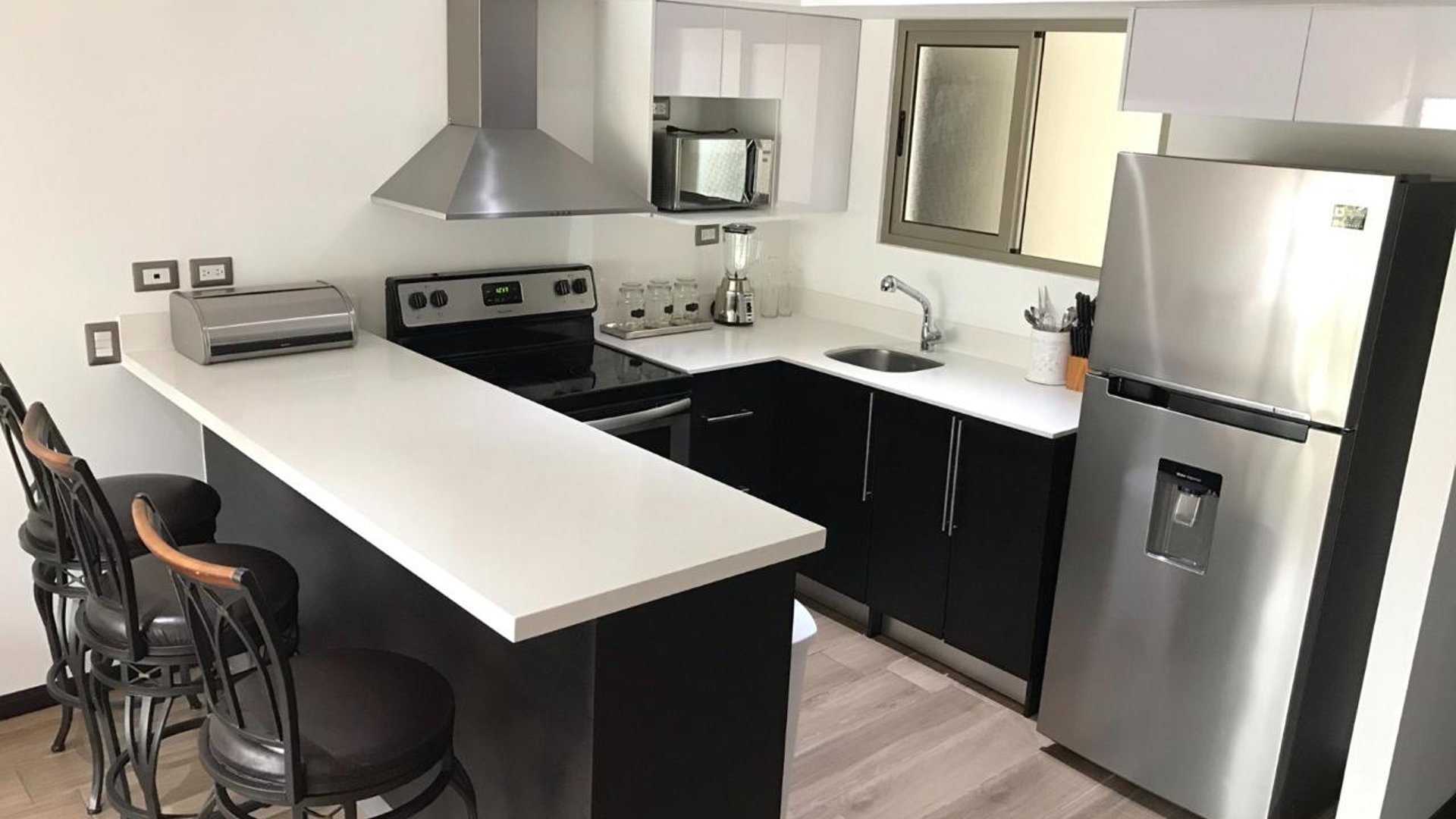 ???? APARTAMENTO AMUEBLADO Y EQUIPADO EN RENTA – 1 HAB | BONAVITA | Z.15 - Miniatura 3