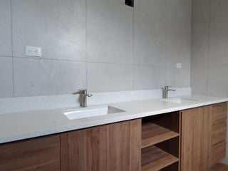 Casa En Venta En Bugamvilias De Arrazola, Fraijanes - 2