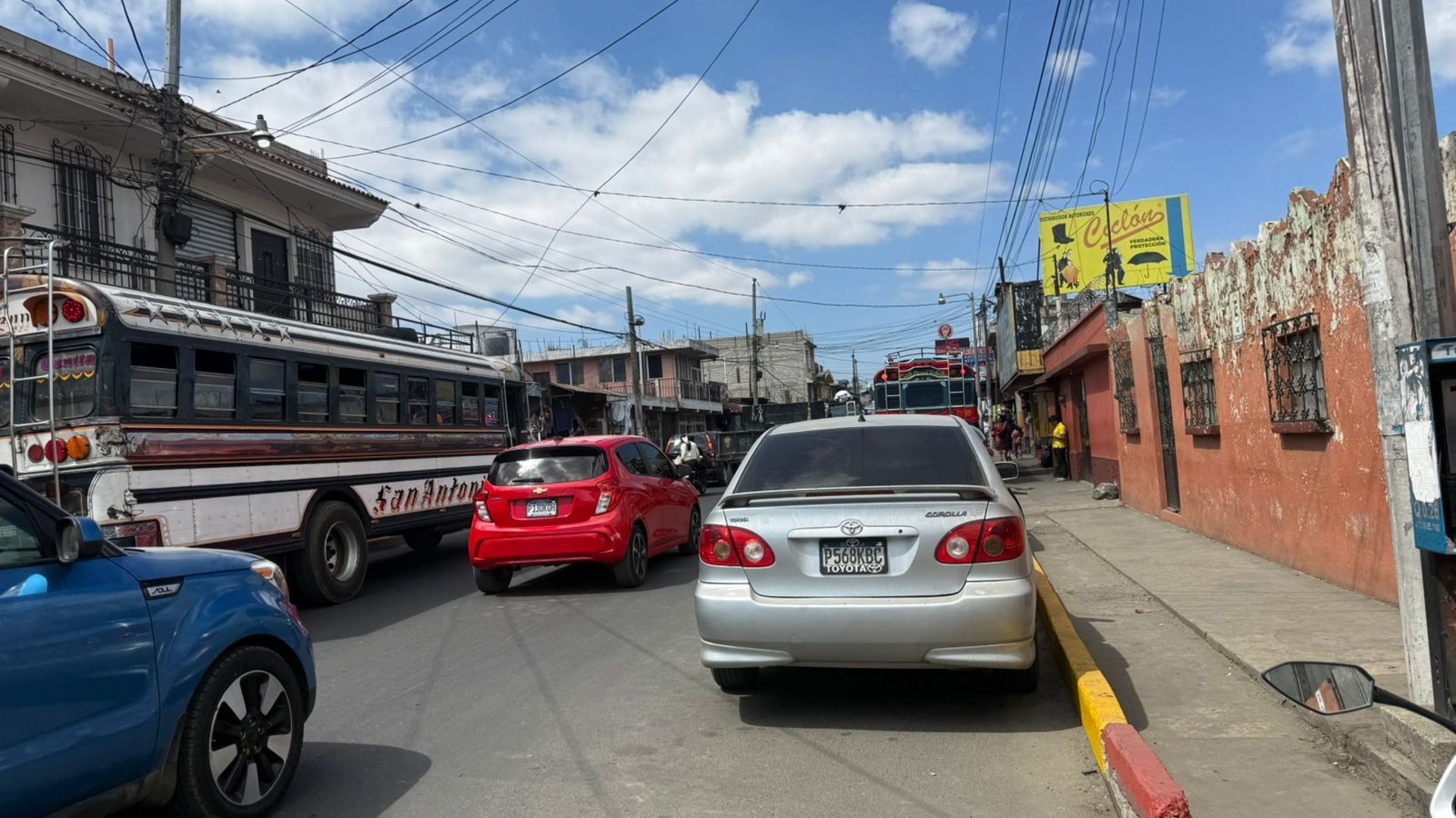Terreno en renta en Esquina Centro Comercial Pradera Chimaltenango  - Miniatura 7