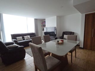 Apartamento de 3 habitaciones en alquiler Essenza zona 13 - 2