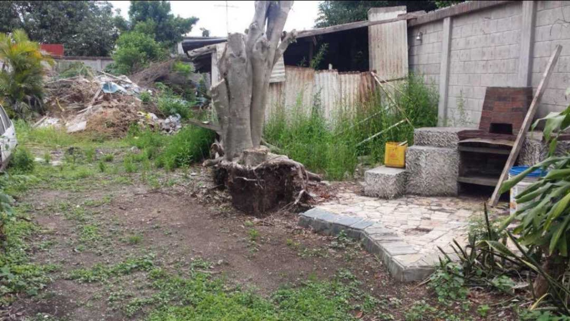 Vendo terreno 15x47 mts. 2, zona 11 Mariscal - Miniatura 3