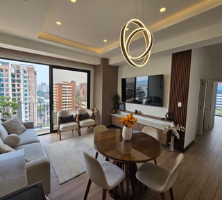 Apartamento en venta en zona 13 a una cuadra de Las Américas.