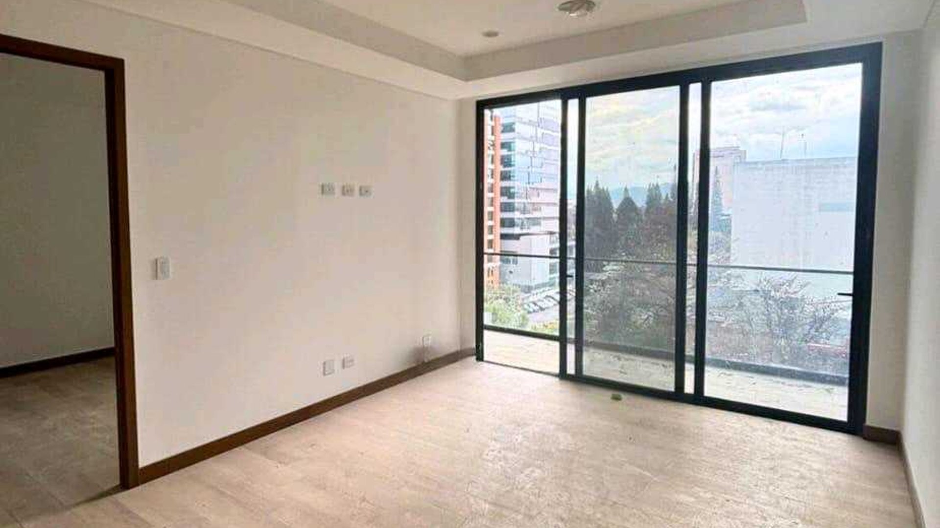 APARTAMENTO NUEVO EN VENTA???? Edificio Ferré Diez, Zona 10 - Miniatura 2