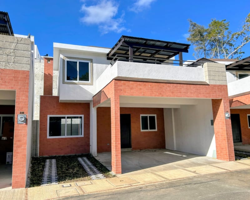 CASA EN ALQUILER EN KM 23.5 CAES