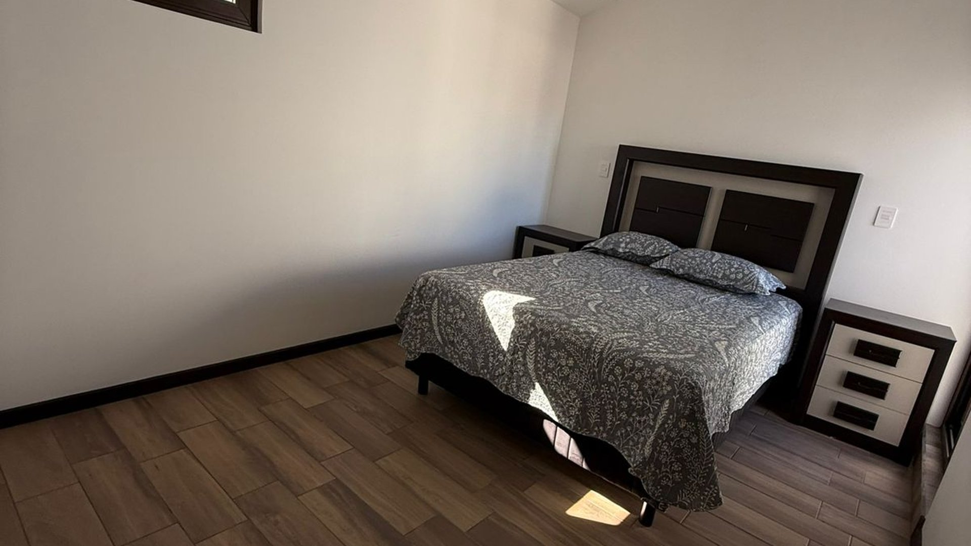 Espectacular Casa en Venta en San Pedro Las Huertas, Barrios Coloniales - Miniatura 6