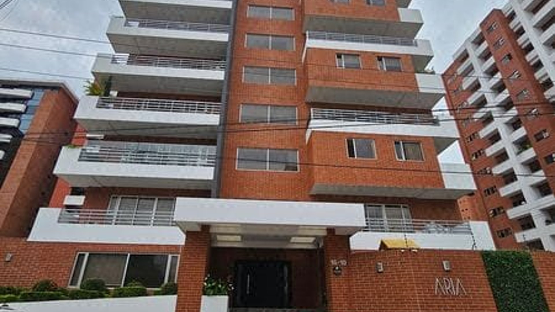 Precioso Apartamento En Venta En Edificio Aria, Zona 10