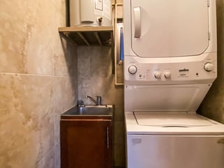 Apartamento en Alquiler Edificio Casa Alhambra, zona 15 VHI - 4