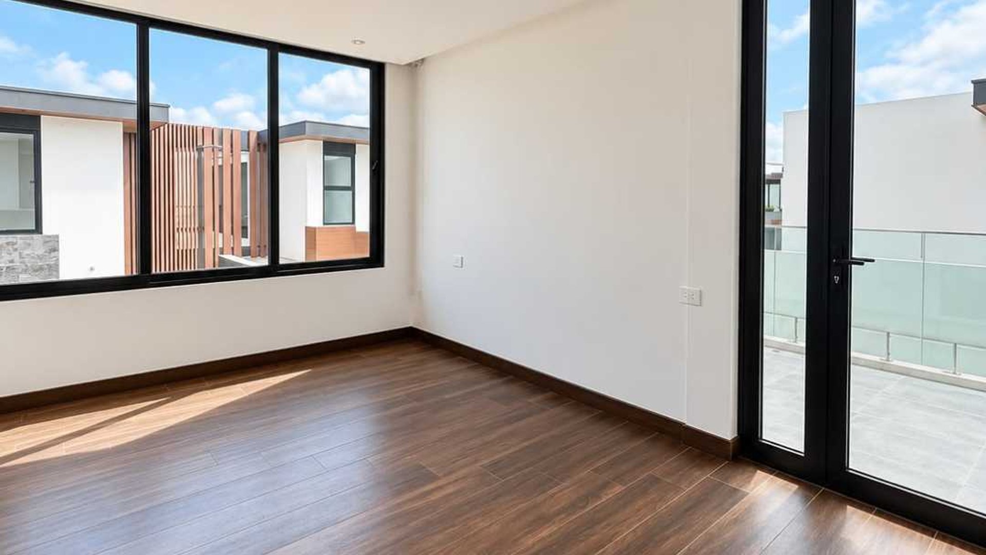 CASA EN VENTA  ???? Exclusivo Condominio Molié, Zona 10 - Miniatura 7