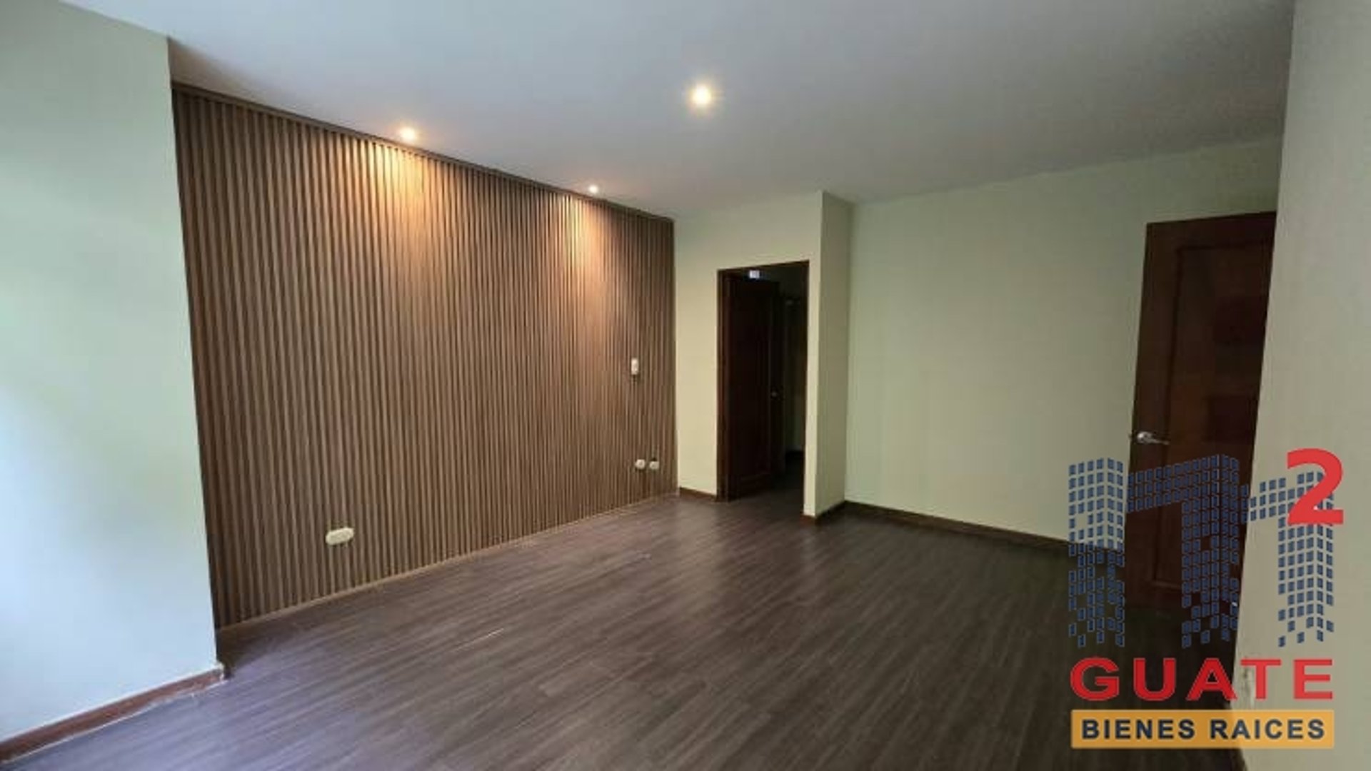 Apartamento en Venta, Carretera a El Salvador  (V10156)