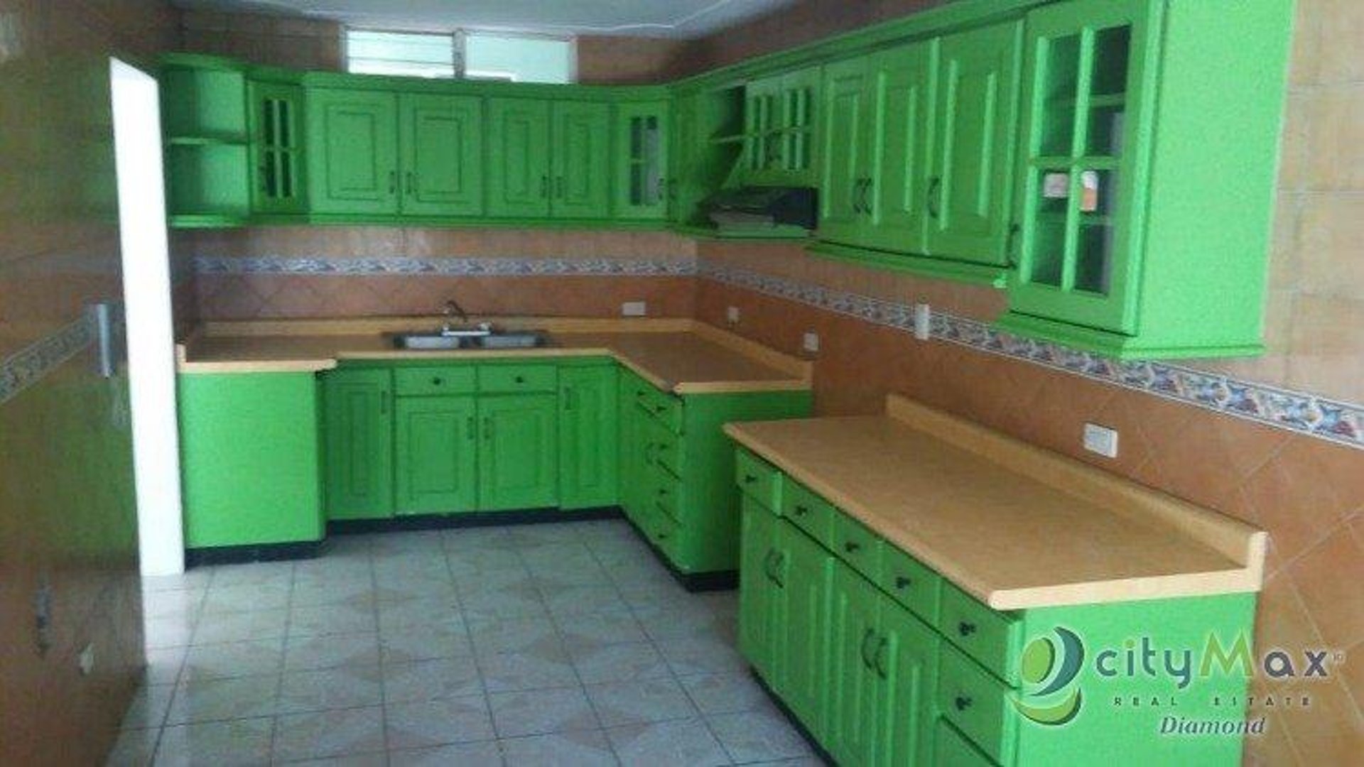 Venta de Casa Grande en Condominio  Terravista - Miniatura 7