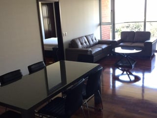 📍 APARTAMENTO AMUEBLADO EN RENTA – 1 HAB , SANTA SOFÍA | ZONA 10 - 4