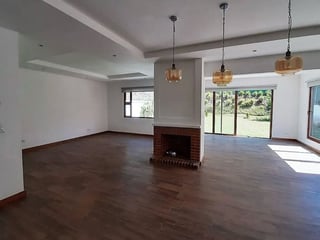 *Alquiler de amplia casa en Km 12.5 Carr. El Salvador | Alto Valle* - 2