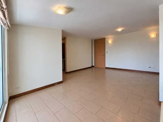 APARTAMENTO EN ALQUILER 📍 Edificio Condado La Villa, Zona 14 - 3