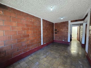 CASA EN VENTA EN ZONA 12, LA REFORMITA   -   Uso Mixto - 5