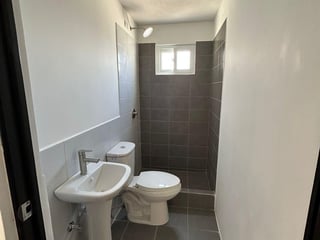 ALQUILER DE LINDA CASA - SECOYA DE ARRAZOLA, KM 19.5 CES - Image 5